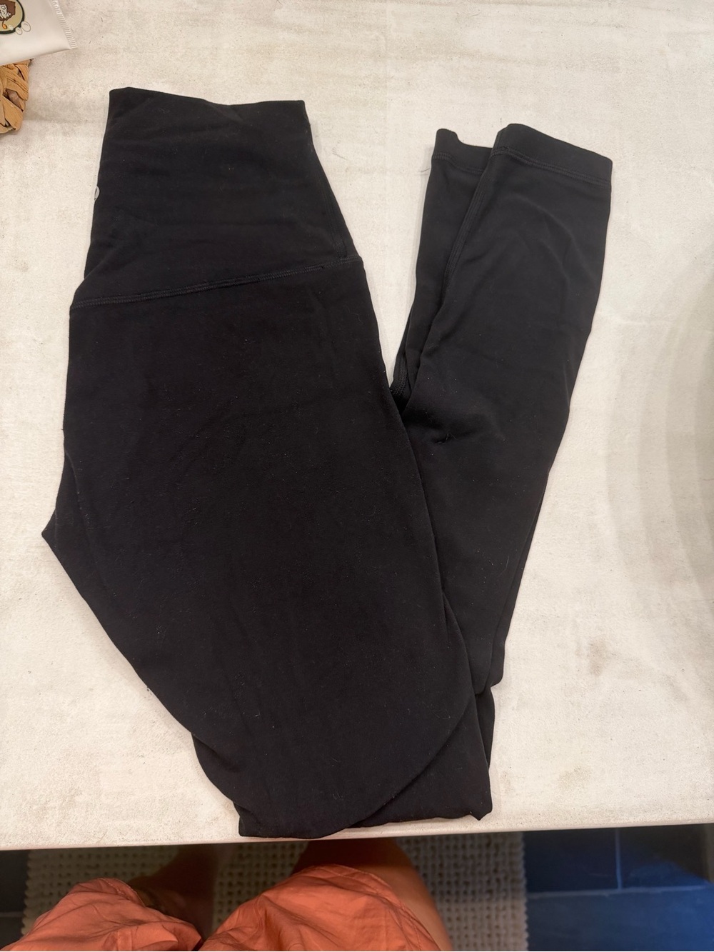 lululemon athletica Kids Black Performance Leggings - Picture 2 of 2